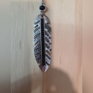 Influence Feather Pendant Necklace Silver Tone Boho Western Jewelry NWT